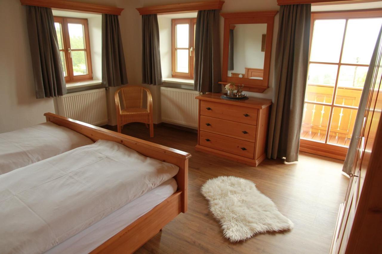 Ferienwohnung Fritzenwenger Ubersee Ngoại thất bức ảnh